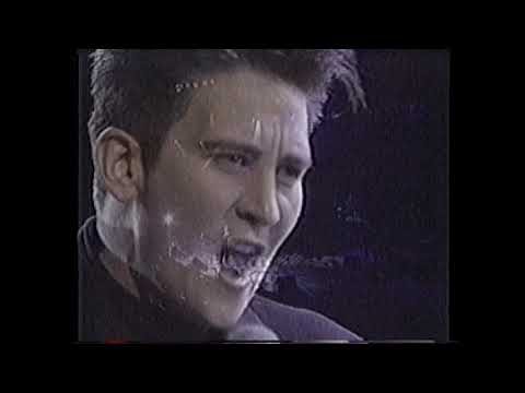 Youtube: k. d.  lang - Crying - Roy Orbison Tribute 2/24/90 Universal Ampitheater