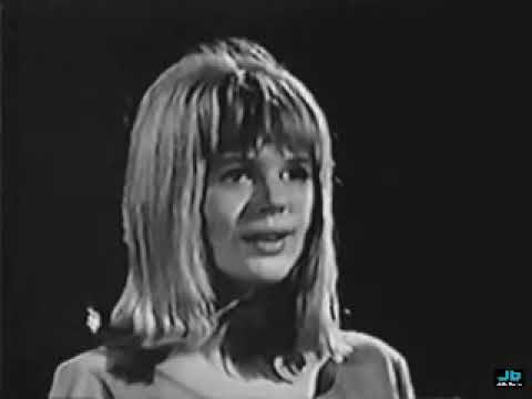 Youtube: Marianne Faithfull - As Tears Go By (1965)