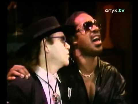 Youtube: Dionne Warwick, Steve Wonder, Gladys Knight & Elton John - That's What Friends Are For.avi