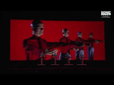 Youtube: Kraftwerk 3D - The Robots (Live) HD
