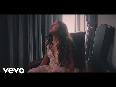 Youtube: Rosie Mac - Jolene