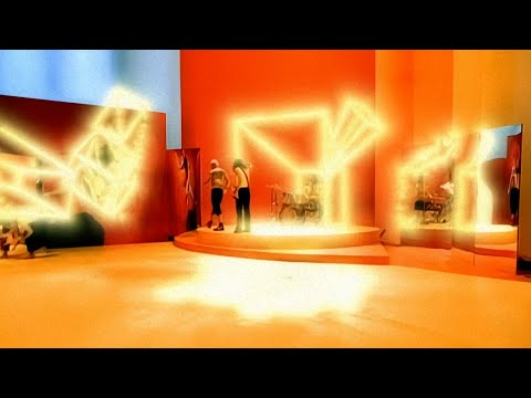 Youtube: Red Hot Chili Peppers - Around The World [Official Music Video] [HD UPGRADE]
