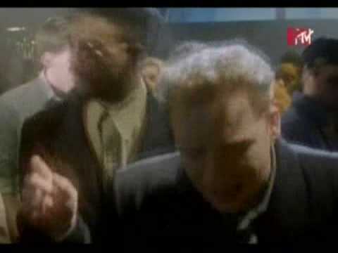 Youtube: Afrika Bambaataa & UB 40 - Reckless [MTV]