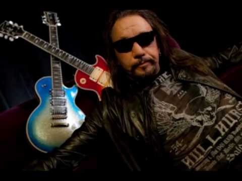 Youtube: Ace Frehley - Take me to the city (1995)