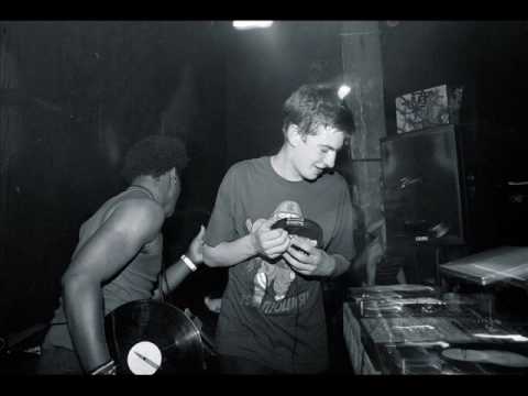 Youtube: Skream - Acid People (HQ)