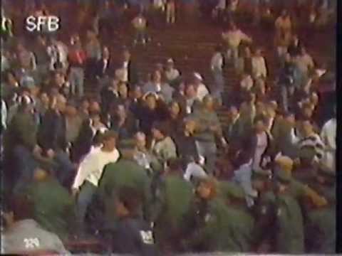 Youtube: 1989-06-03 | Hertha BSC - 1. FC Saarbrücken 1:2 | Randale