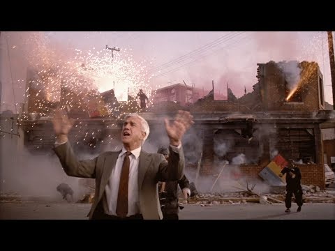 Youtube: The Naked Gun - "Nothing to see here!" (1080p)