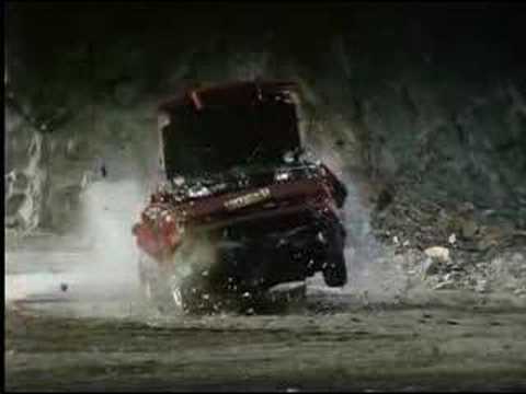 Youtube: Volvo 850 crash