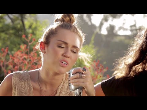 Youtube: Miley Cyrus - The Backyard Sessions - "Look What They've Done To My Song"