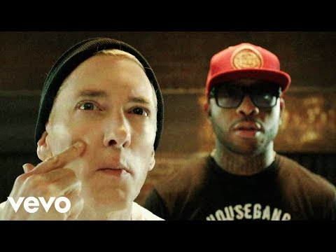 Youtube: Eminem - Berzerk (Official Music Video) (Explicit)
