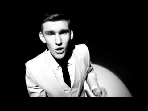 Youtube: Willy Moon - I Wanna Be Your Man