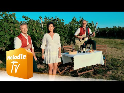 Youtube: Bergkristall & Romy - Bella Italia (Offizielles Musikvideo)