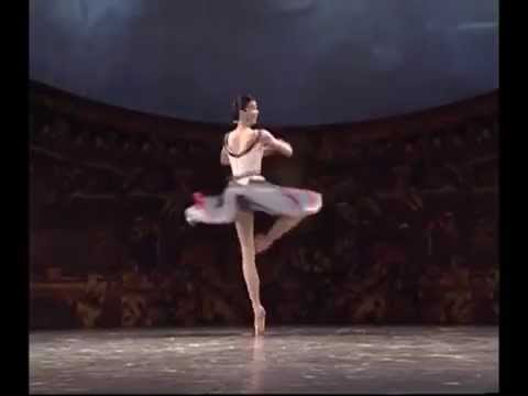 Youtube: Natalia Osipova's Amazing Versatile Fouettés!