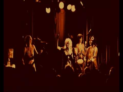 Youtube: KATZENJAMMER  - A BAR IN AMSTERDAM