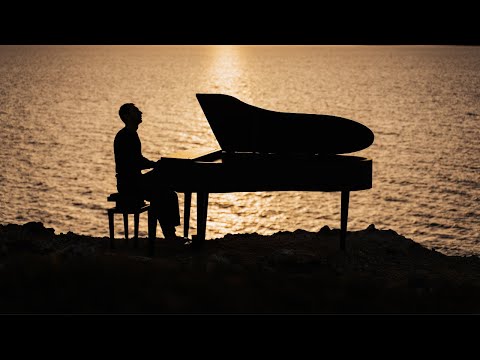 Youtube: Andrea Vanzo - Soulmate (Official Video)