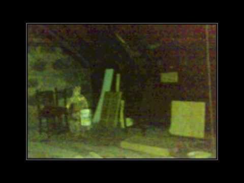 Youtube: TOP 5 SCARIEST GHOST PICTURES - 2013 { Paranormal