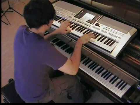 Youtube: Tacabro Tacata + Avicii Levels + David Guetta Sweat + Taio Cruz Hangover - piano keyboard synth LIVE