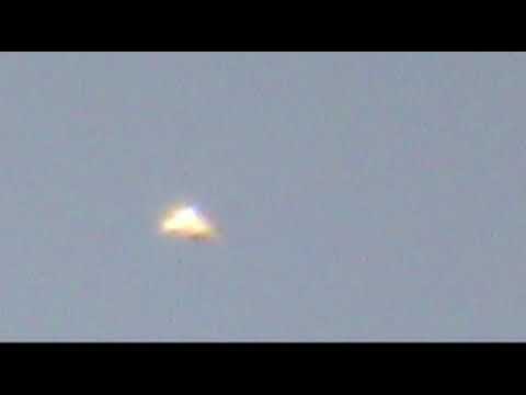 Youtube: ufo sighting 3/24/2009 Never Before Seen Object