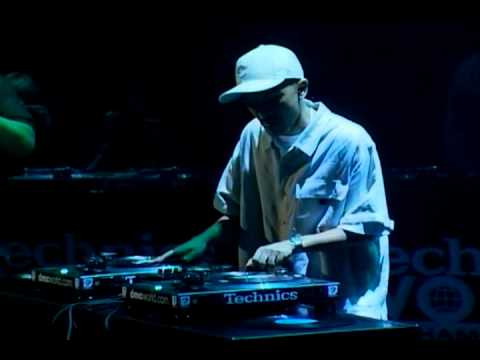 Youtube: 2000 - DJ Craze (USA) - DMC World DJ Final