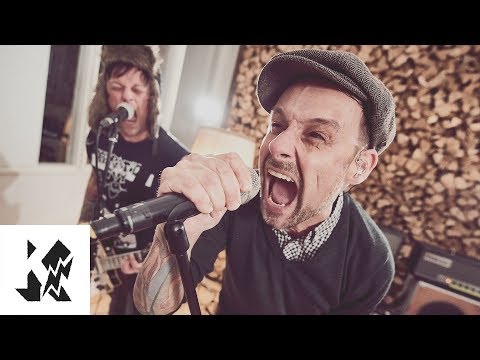 Youtube: Donots - Keiner kommt hier lebend raus | Kaputtmacher Session