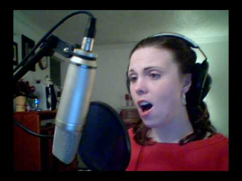 Youtube: Laura sings the "Diva Dance" from the Fifth Element
