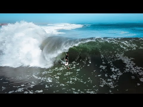 Youtube: Koa Smith Skeleton Bay 2018: 1 wave, 8 Barrels