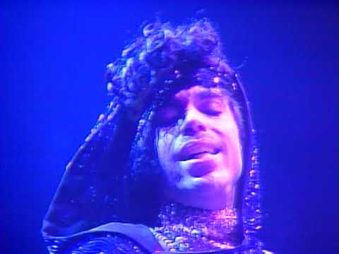 Youtube: Prince and The Revolution - Purple Rain (Live in Syracuse, March 30, 1985)