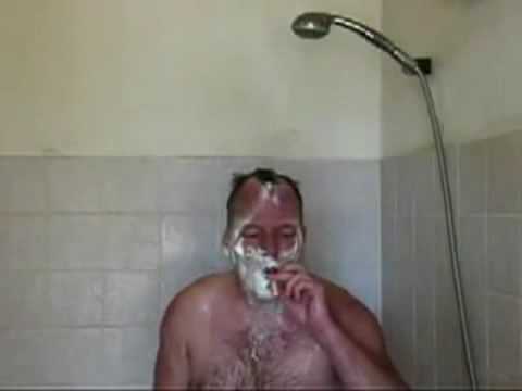 Youtube: Shower, La-la-la-laa