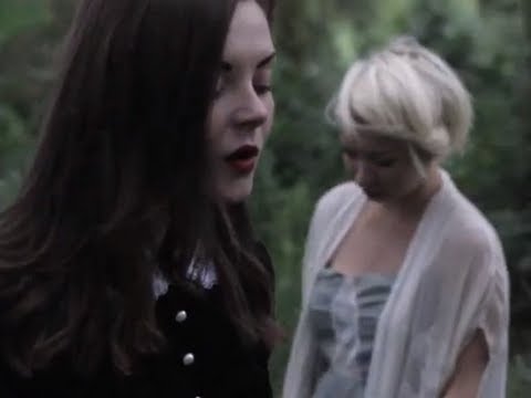 Youtube: Honeyblood - Bud (OFFICIAL VIDEO)