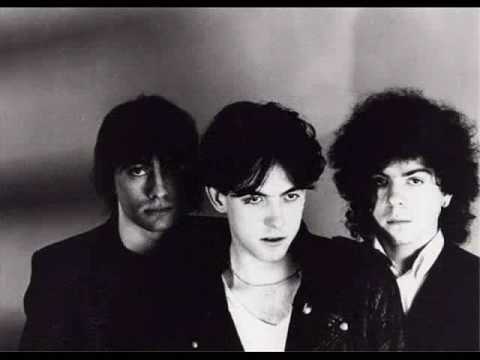 Youtube: The Cure - Lament