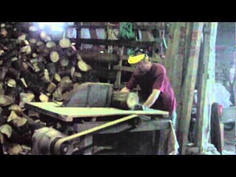 Youtube: Holz mit der Kreissäge sägen