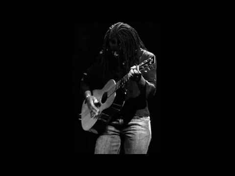 Youtube: Tracy Chapman   Knockin' on heaven's door live Portland