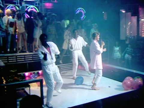 Youtube: Whatever I Do (Wherever I Go) (BBC Top of the Pops 26/7/84)