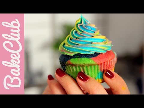 Youtube: Rainbow Cupcakes (Regenbogen Cupcakes) | BakeClub