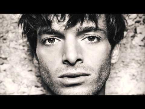 Youtube: Paolo Nutini - Don't Let Me Down - Amazing cover of The Beatles's song