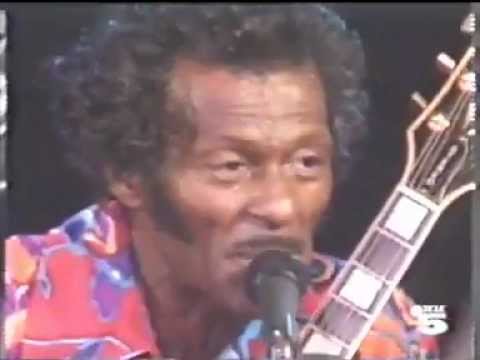 Youtube: Chuck Berry - Johnny B. Goode live