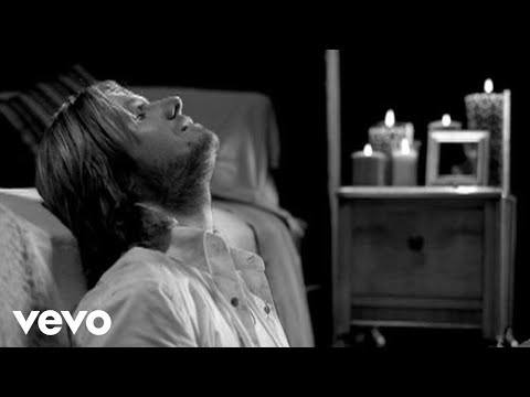 Youtube: Keith Urban - Making Memories Of Us (Official Music Video)