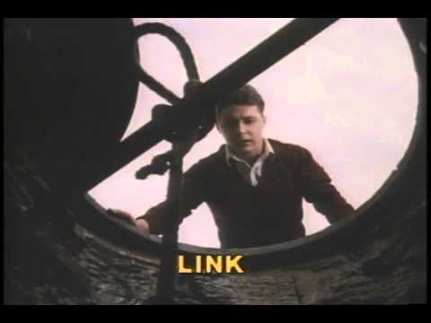 Youtube: Link (1986) Trailer - Terence Stamp