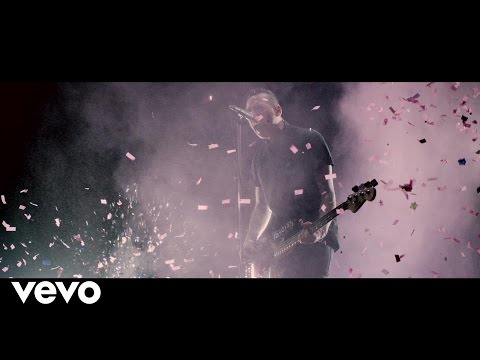 Youtube: Anti-Flag - Brandenburg Gate ft. Tim Armstrong