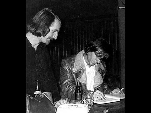 Youtube: Hannes Wader & Reinhard Mey -  So trolln wir uns - Live 1996