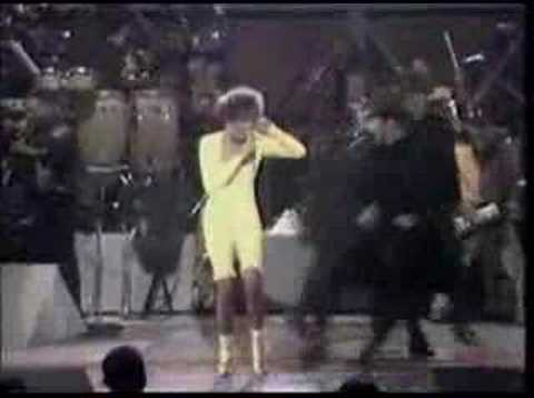 Youtube: Whitney Houston I Wanna Dance With Somebody
