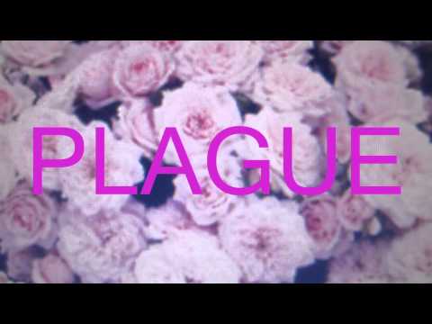 Youtube: Crystal Castles "PLAGUE" Official
