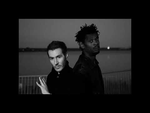 Youtube: Massive Attack - Better things (ft. Everything but the Girl)