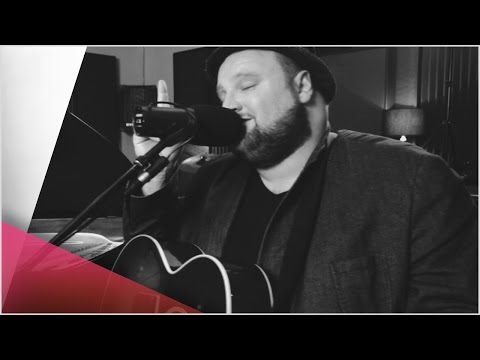Youtube: Alex Diehl - Lullaby (Live Akustik Video)
