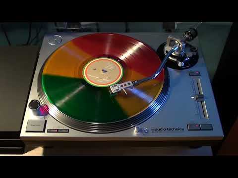 Youtube: Bob Marley - Could you be loved (Color Vinyl)
