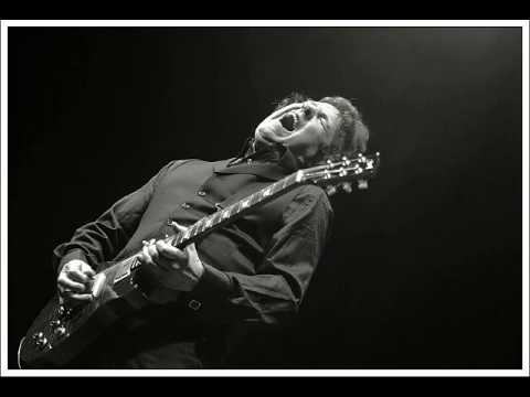 Youtube: Gary Moore - The Loner - Live at Hammersmith Odeon