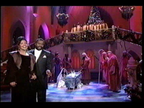 Youtube: BeBe & CeCe Winans - THE FIRST NOEL (1993 TV Special)