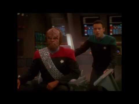 Youtube: Star Trek: DS9 Defiant vs Lakota