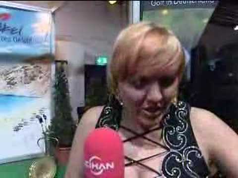 Youtube: Interview mit Claudia Roth