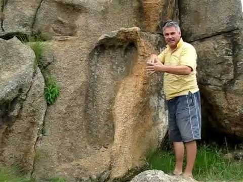 Youtube: Giant Foot Print 200 Million Yrs Old - South Africa